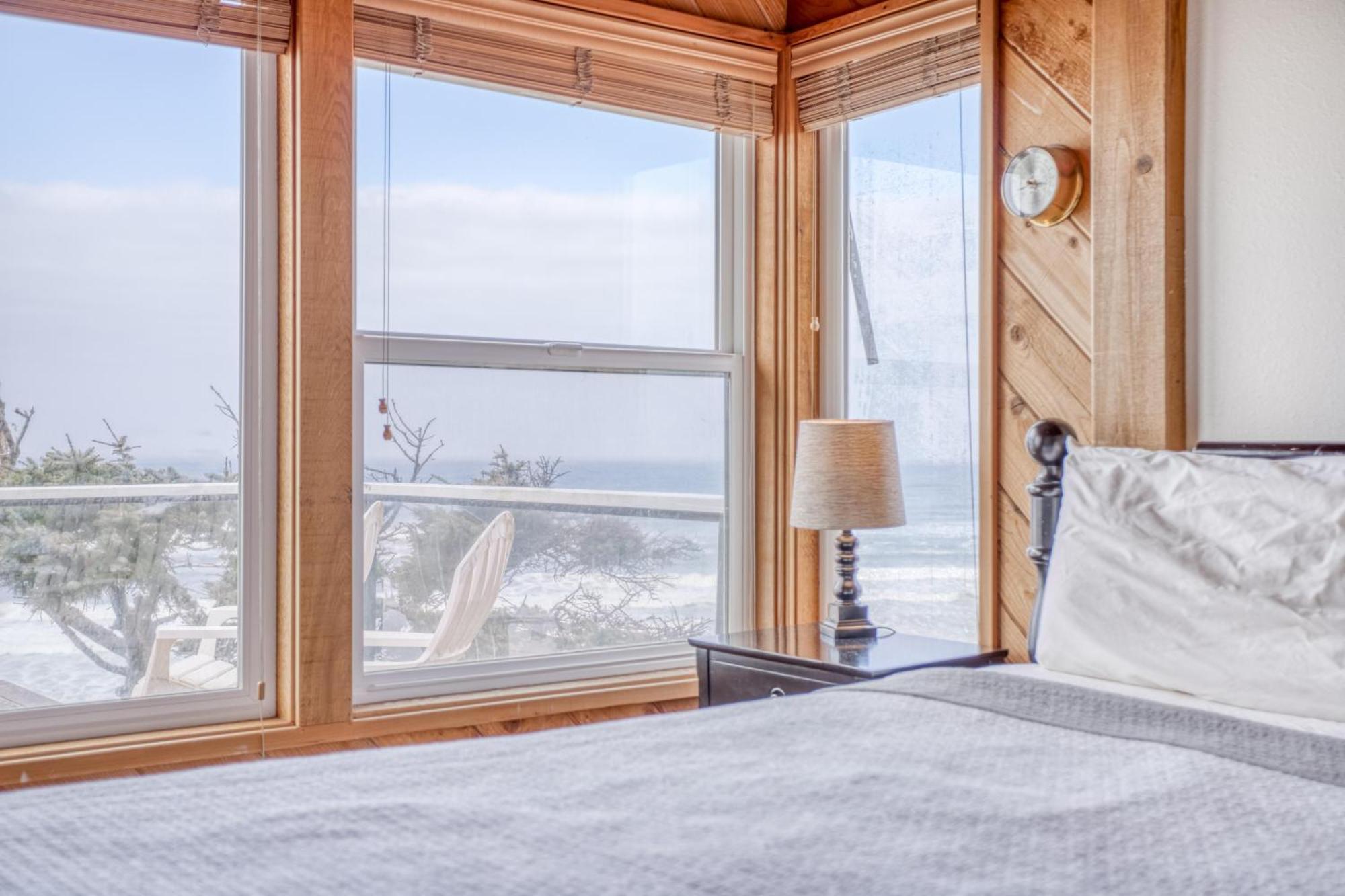 Above The Beach Линкън Сити Екстериор снимка